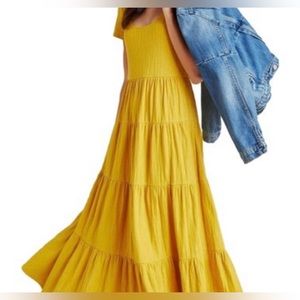 Maeve Yellow Anthropologie Gillian Cotton
Stretch Tiered Casual Maxi Dress